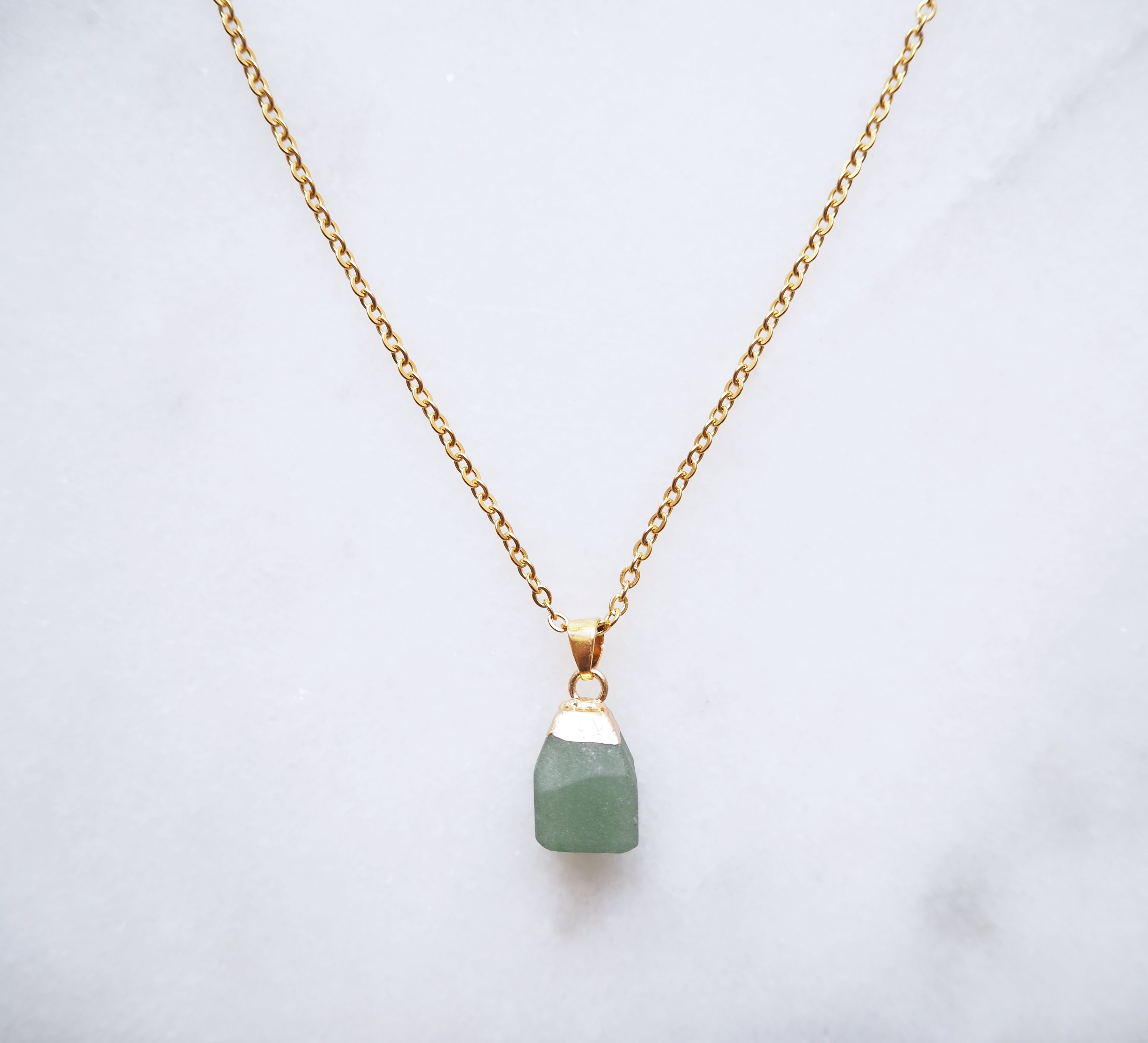 iSTONE Four Leaf Clover Necklace,Made with Green Aventurine for Faith Hope  Love and Luck 18 Inch Rope Chain St. Patrick's Day